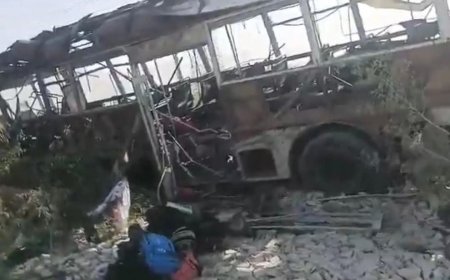 Khuzdar Bus Accident 2025: Fatal Crash Kills Dozens